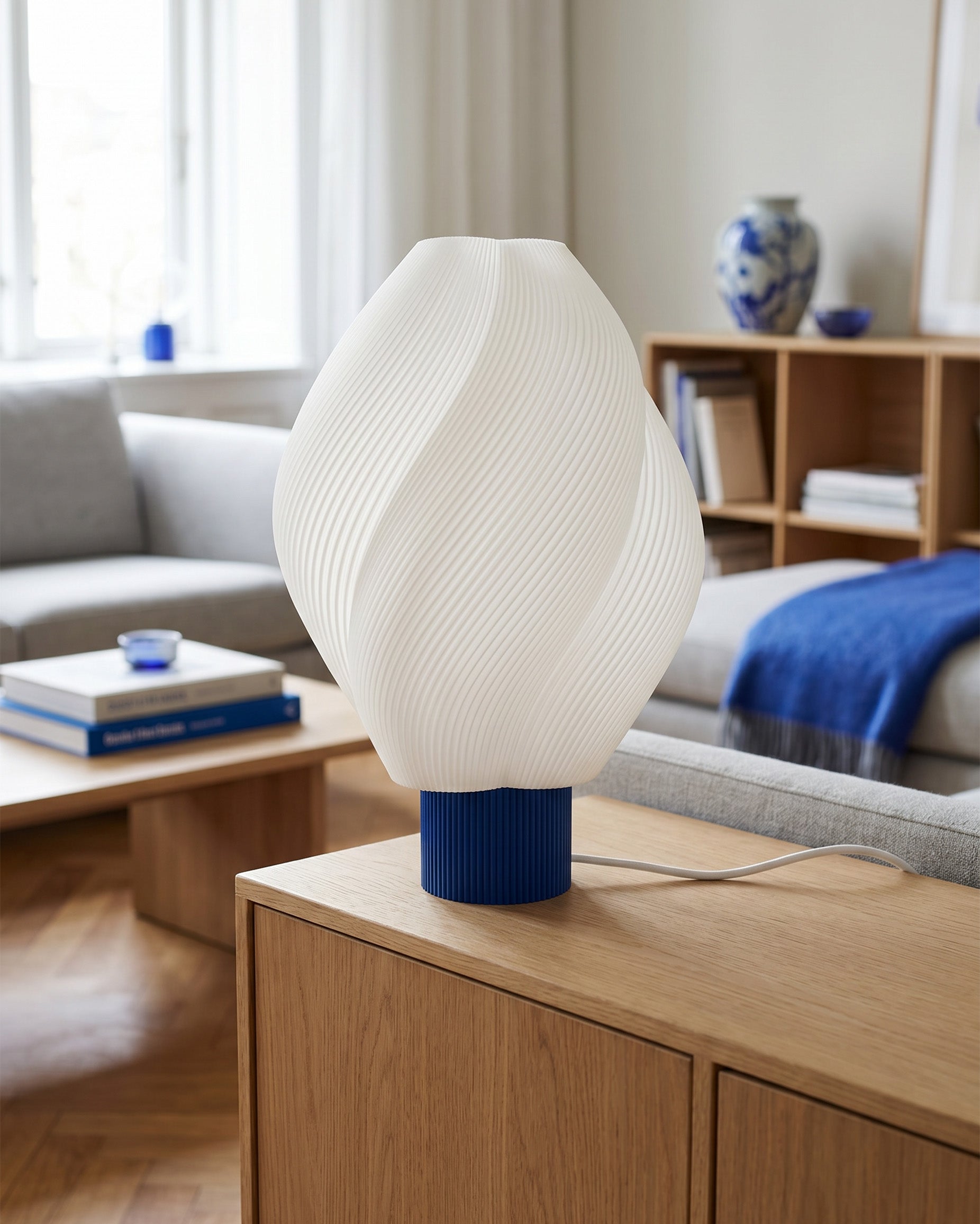 Lumeni Luna, Blå — miljöbild